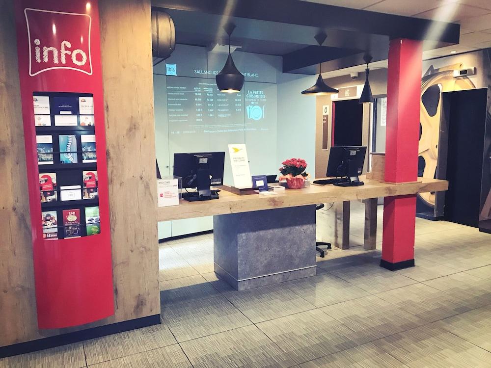 Ibis Hotel