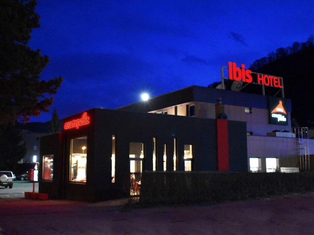 Ibis Hotel 3*